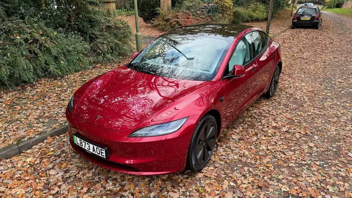 model 3 red